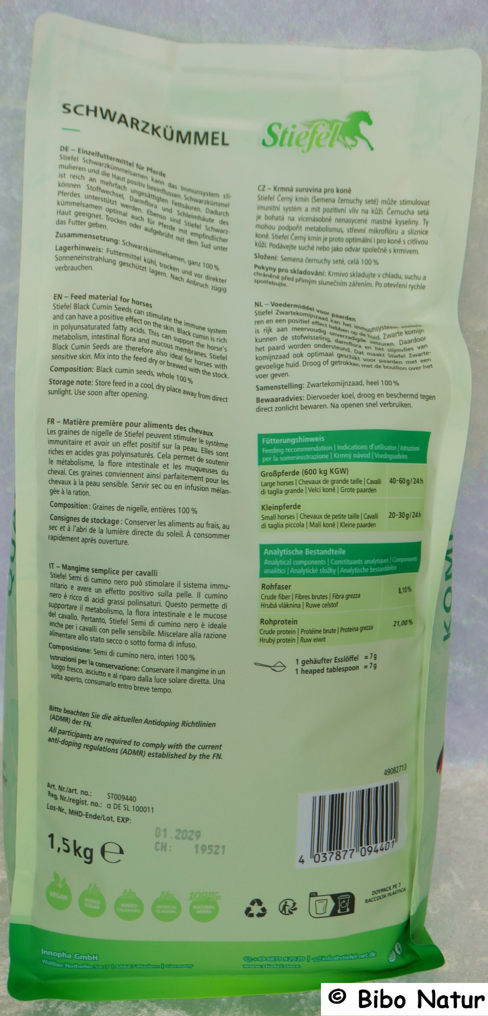 Schwarzkümmel ganz