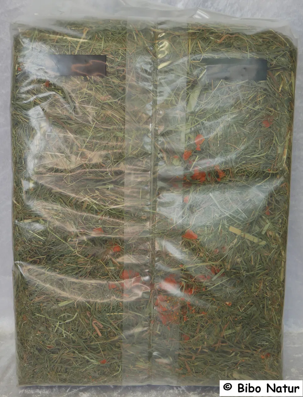 Premium Wiesenheu 750g mit Karotte